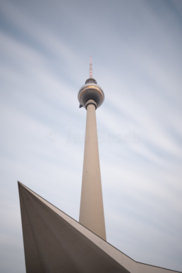 Langzeitbelichtung des Berliner Fernsehturms. © Jan Bosch