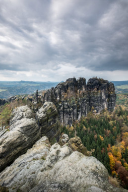 Blick von den Schrammsteinen im Nationalpark Sächsische Schweiz, Deutschland. © Jan Bosch