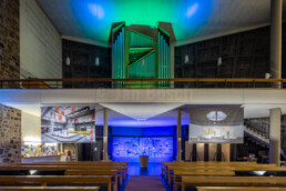 Fotoausstellung Beton baut Kirchen in der Kirche St. Peter & Paul in Marburg. © Jan Bosch© Jan Bosch