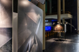 Fotoausstellung Beton baut Kirchen in der Kirche St. Peter & Paul in Marburg. © Jan Bosch© Jan Bosch